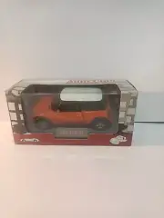 Welly Auto Club 1:32 Mini Cooper Diecast Pull Back Opening Door's Toy Car