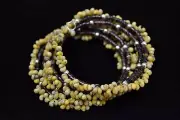 GREEN MANGO SHELL BEAD CHARM MEMORY WIRE BRACELET #B-17