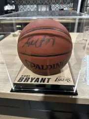 Kobe Bryant Autographed Basketball - PSA Letter Of Authenticity
