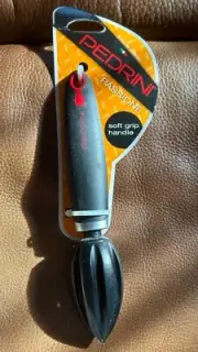 Pedrini Italian Design Passione Citrus Reamer Soft Grip Handle New Old Stock
