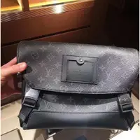 在飛比找蝦皮購物優惠-小餅二手 LV M40511 Messenger PM Vo