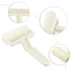 Professional Quality Plastic Lattice Roller Cutter for Exquisite Pastries