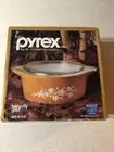 PYREX 485-4-N-S BUTTERFLY GOLD 2 1/2 QT. COVERED CASSEROLE NEW, IN BOX