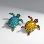 Floral Brooch Pin Gold Plated Flower And Bee/Sea Turtle Decorative Garment