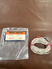 Honeywell Micro Switch FE1011 TLS1M Photoelectric Proximity Sensor Lamp Source