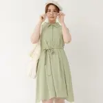 【POLYLULU】 MORI.日系襯衫領打褶短袖洋裝(附綁帶) 中大尺碼洋裝 亞麻綠色