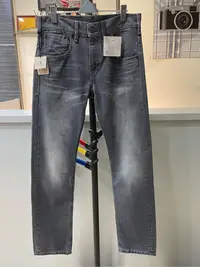 在飛比找Yahoo!奇摩拍賣優惠-LEVI’S 男款 513 灰黑修身長褲 （SIZE 31）