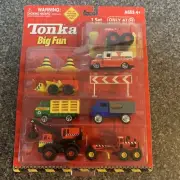 HASBRO Big Fun Target Exclusive Construction Loader Grader Crane Set Sealed #5