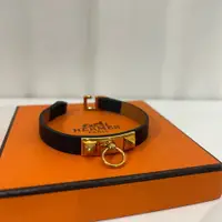 在飛比找PopChill優惠-[二手] Hermès 黑色皮手環