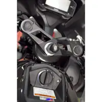 在飛比找蝦皮購物優惠-現貨[手機架]小阿魯 GSX R150  cbr150 gs