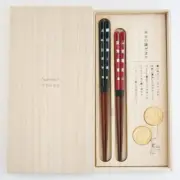 A couple with a paulownia box Japanese chopsticks Japanese chopstick rest set