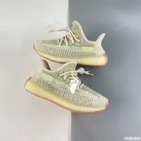 在飛比找Yahoo!奇摩拍賣優惠-adidas Yeezy 350 Boost V2“Clay