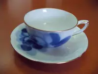 在飛比找Yahoo!奇摩拍賣優惠-日本製 OKURA 大倉陶園 古典藍玫瑰杯組 1客/2pcs