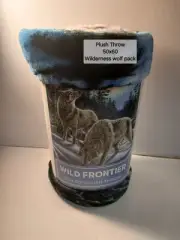 Wild Frontier 50”x 60” Wilderness Wolf Pack Plush Throw Blanket NEW