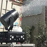 Snow Maker Machine,2000W Professional Snow Maker Machine with 180° Swing for Snowflake Blizzard Effect, Suitable for Stage Effects, Indoor Outdoor DJ Parties, Christmas, Weddings