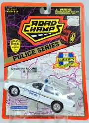 Road Champs White Ford Crown Victoria Charleston State Capital Police Scale 1:43