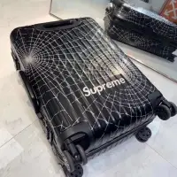 在飛比找蝦皮購物優惠-2019 Supreme x Rimowa 聯名 黑魂蜘蛛紋