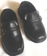 Shoes dress boys size 11M new Smartfit man made materials black slip on