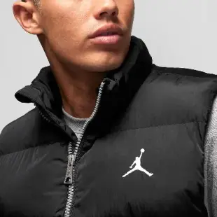 Nike 背心 Jordan Essential 男款 黑 白 立領 保暖 拉鍊口袋 喬丹 防風 外套 FB7308-010