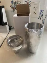 Stainless Steel Bartender Shaker Cup With Lid NIB