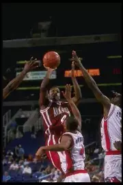 Guard Glendon Alexander Arkansas Razorbacks shoots the ball the Fr- Old Photo