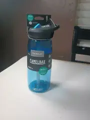 Brand New Camelbak Eddy + 32oz Water Bottle Deep blue Tritan Renew