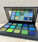 Ace Beaute Oceanic Eyeshadow Palette - Shimmering Sea-Inspired Palette 15 Shades