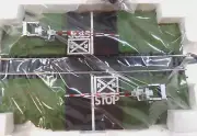 Bachmann HO Scale E-Z Track Road Crossing Gate with Vehicle / Train Signals NEW