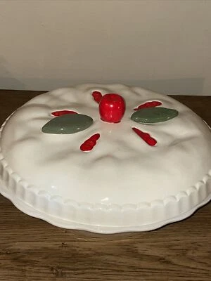 Vintage Deep Dish 1990 Cherry Pie Plate With Lid. 10"