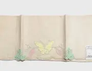 VINTAGE MADEIRA LINEN GUEST FINGERTIP TOWEL, BUTTERFLY EMBROIDERY, NEW