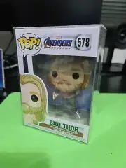 Marvel Funko Pop - Bro Thor - Avengers Endgame - No. 578 + Protector