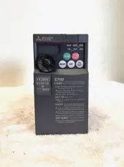 Mitsubishi Inverter FR-E720S-030-NA