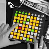 在飛比找Yahoo!奇摩拍賣優惠-Novation Launchpad Mini MK2限量出