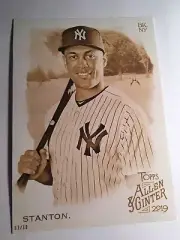 2019 Topps Allen & Ginter Jumbo 5x7 Giancarlo Stanton Yankees 125 Gold 02/10