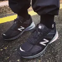 在飛比找蝦皮購物優惠-特價香港代購【D寬度】紐巴倫 New Balance 990