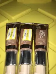 Lot of 3 Revlon PhotoReady Candid GLOW Moisture Glow Foundation # 550 Mocha