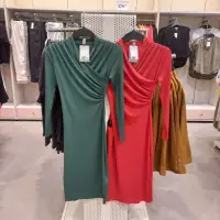 在飛比找蝦皮購物優惠-連衣裙/緊身衣 H&M Original Store