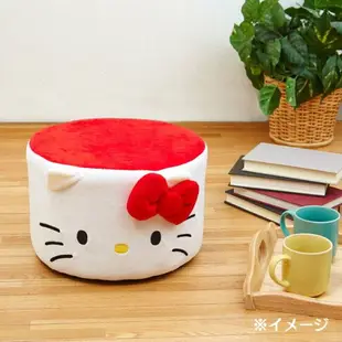 大賀屋 日貨 HELLO KITTY 椅子 小凳子 凳子 兒童椅子 木椅 沙發椅 三麗鷗 KT 正版 L00010900