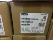 New One SIEMENS 1FL6042-2AF21-1AA1 Servo Motor 1FL6 042-2AF21-1AA1