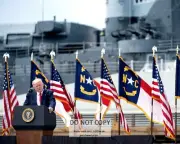 DONALD TRUMP REMARKS IN FRONT OF USS NORTH CAROLINA (BB-55) 8X10 PHOTO (AA-377)