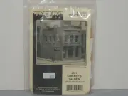 DPM N Scale Cricket's Saloon - Factory Sealed