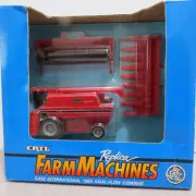 Ertl Case IH 1660 Axial Flow Combine 1/64 CIH-1655-12AP-B