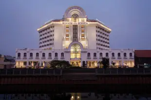 雅加達巴達維亞美居酒店Mercure Jakarta Batavia