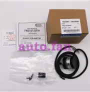 1pcs new encoder TRD-2T2048V