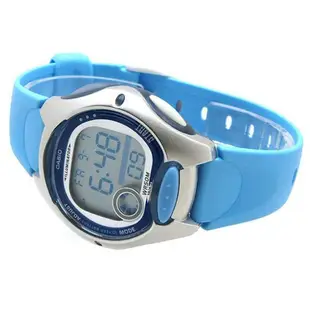 【金臺鐘錶】CASIO 卡西歐 10年電力電池 (學生錶 中性錶) 大型的螢幕 (藍錶帶銀框)  LW-200-2B