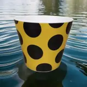 BLACK DOTS Melamine Pot container 4 1/2"H X 5"Opening
