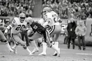 Wide Receiver Cliff Branch Of The Oakland Raiders Nfl 1977 OLD PHOTO