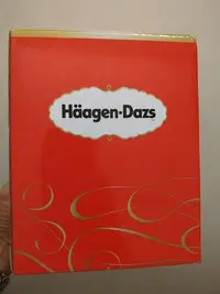 在飛比找Yahoo!奇摩拍賣優惠-哈根達斯 Haagen Dazs 不是馬克杯 下面有蠟燭