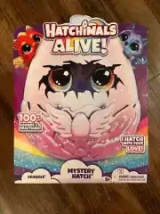 Hatchimals Alive Mystery Hatch Interactive Draggle with Mist, Lights & Sounds
