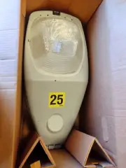 COOPER LIGHTING OVX25SWW3E4 250W 120V PULSE START METAL HALIDE